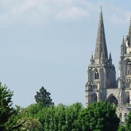 Hotel Le Rallye Суассон Екстер'єр фото