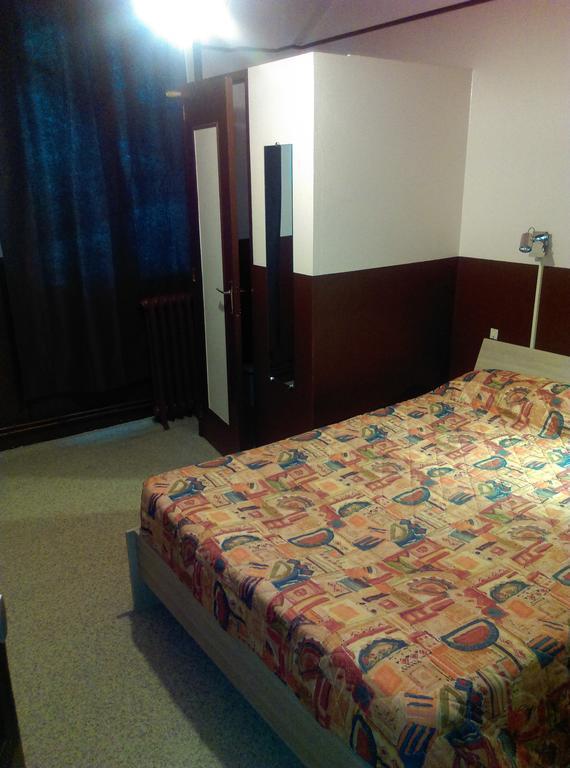 Hotel Le Rallye Суассон Екстер'єр фото